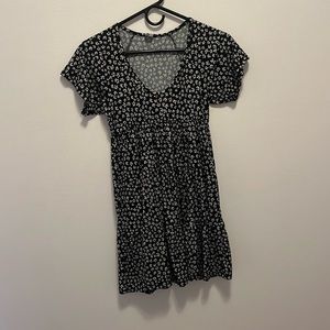 Tilly’s flower dress